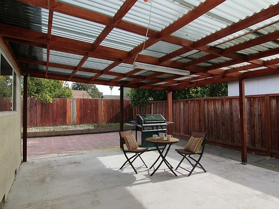 2nd image of 1310 Gainsville Ave