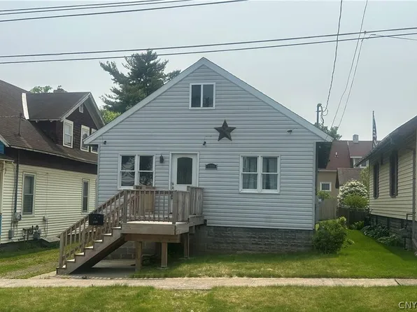 1309 Thorn St, Utica, NY 13502