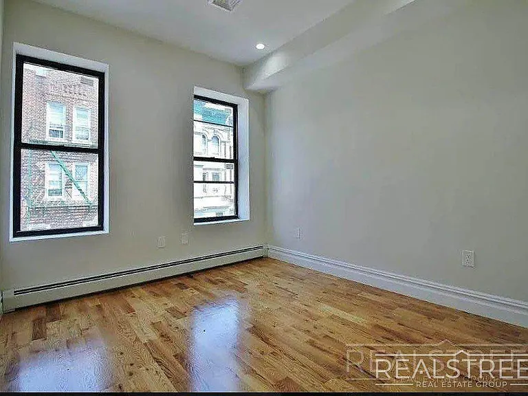 1576 Lincoln Pl #1A — Photo 4