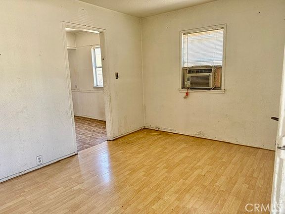 4th image of 2117 Pine St