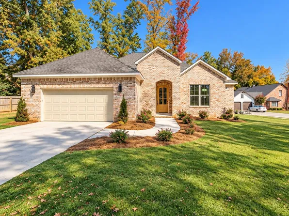 1304 Ackia Trl, Tupelo, MS 38801