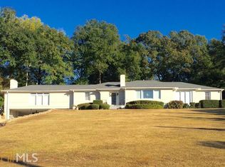 102 Ridgecrest Rd, Lagrange, GA 30240