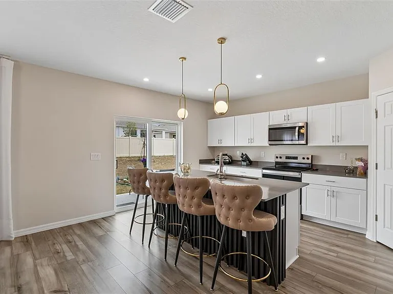 4023 Gardenia Ave — Photo 14