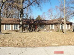 1845 Circle Dr, El Dorado, KS 67042