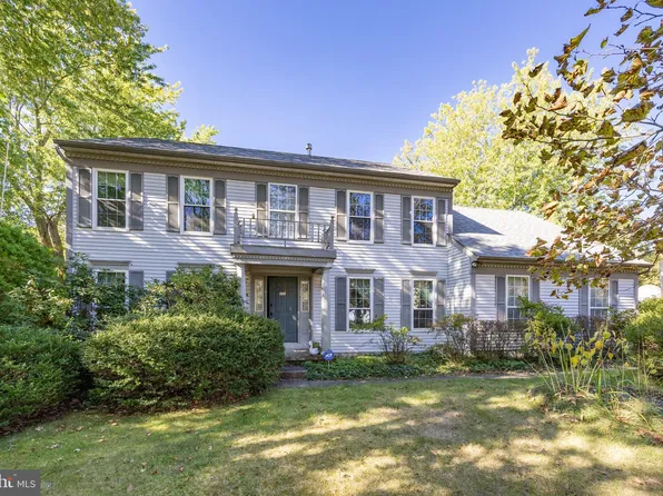184 Crestview Way, Yardley, PA 19067