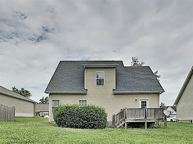 6827 Harvest Grove Ln — Photo 14