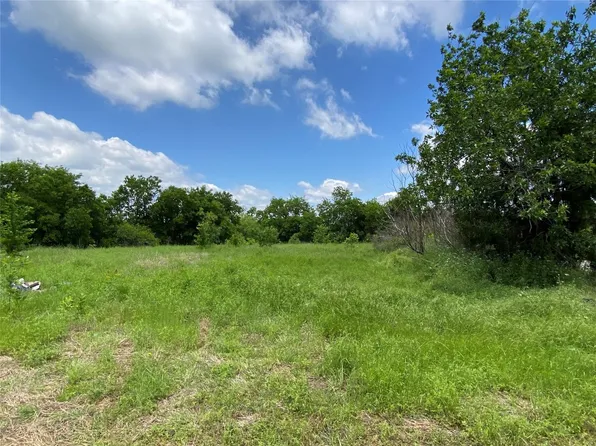 N Bonham St, Mexia, TX 76667
