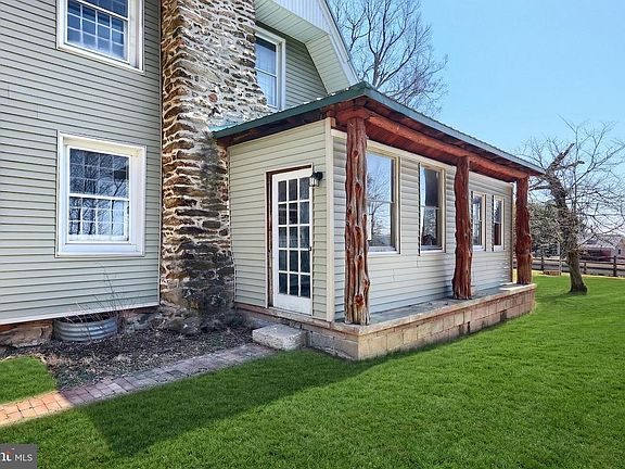 4th image of 2060 Furnace Rd