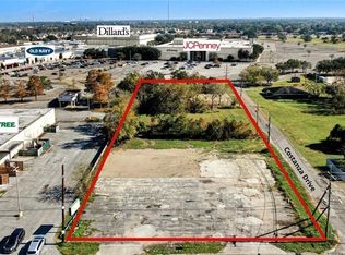 349 Whitney Ave, Gretna, LA 70056