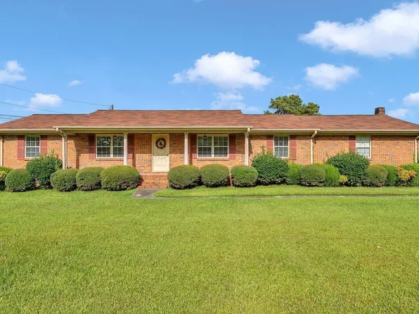 111 Drummond Cut Off Rd, Jasper, AL 35504