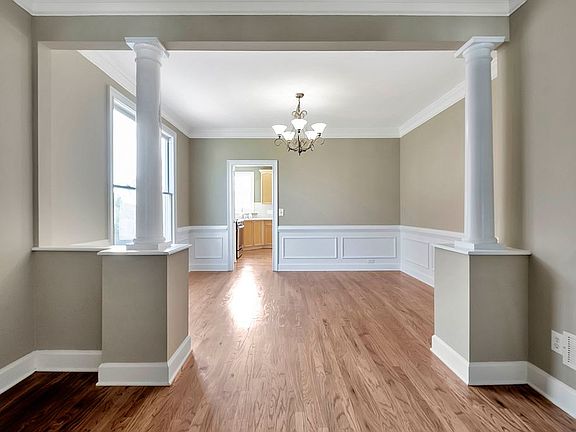 Formal Dining