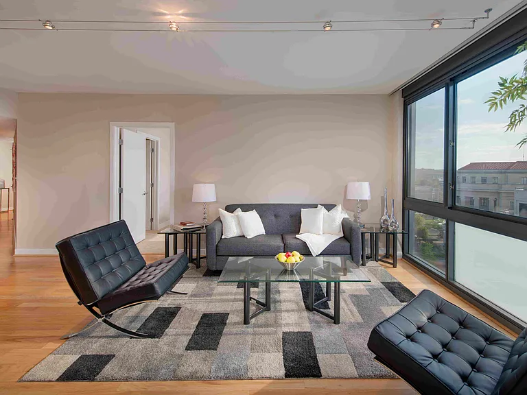 565 Penn Residences — Photo 15