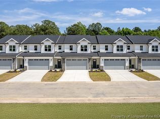 3022 Candlelight Dr, Fayetteville, NC 28311