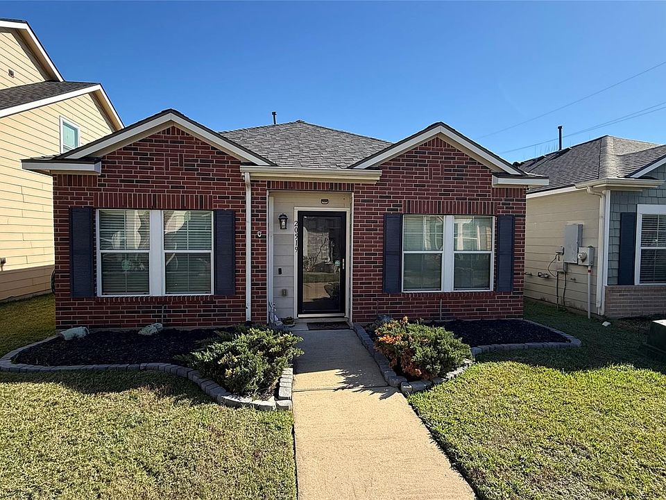 1st image of 20519 Sycamore Crest Ln