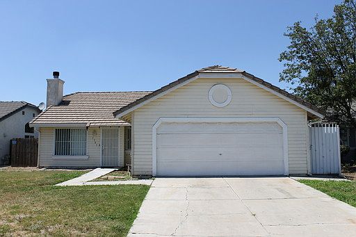 1st image of 5505 Governor Cir
