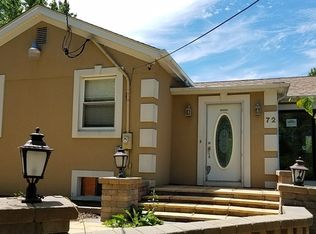 72 S Middleton Ave, Palatine, IL 60067