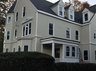 70 Humboldt Ave, Providence, RI 02906