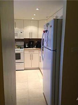 2nd image of 1401 NE 191st St #D107