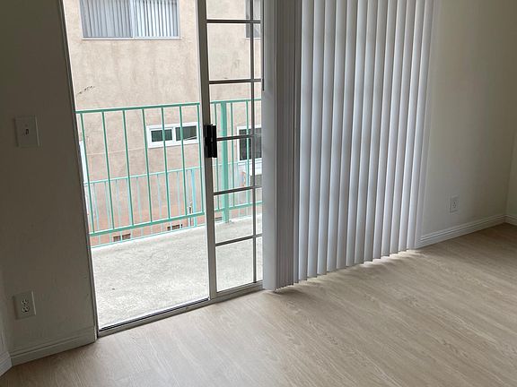 4th image of 8620 W Olympic Blvd #103