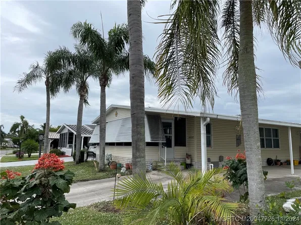 14428 SW Golf Club Dr, Indiantown, FL 34956