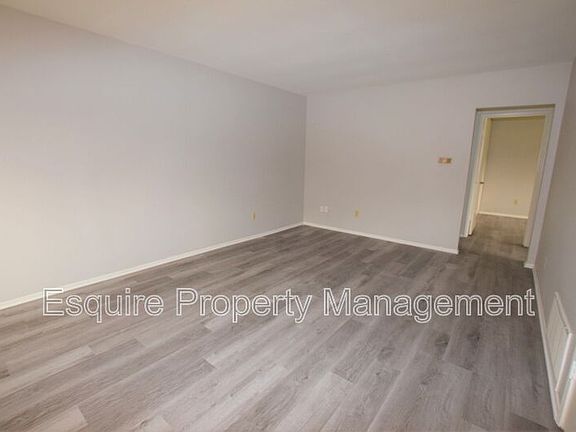 2nd image of 9161 Village 9