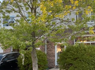 916 Prestwick Dr APT C, Indianapolis, IN 46214