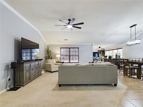 5th image of 3108 Brinkley Ave