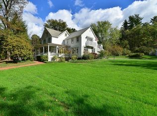 1110 Fox Chapel Rd, Pittsburgh, PA 15238