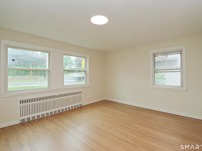 306 Courtland Ave #1 — Photo 9