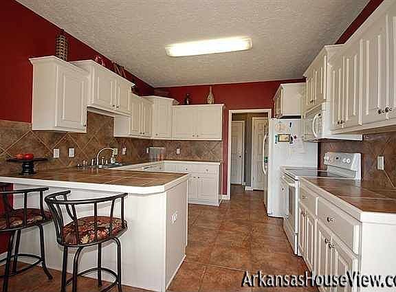 4th image of 2525 Apple Blossom Ln