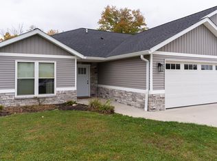 1938 Rosewood Dr, Mansfield, OH 44906