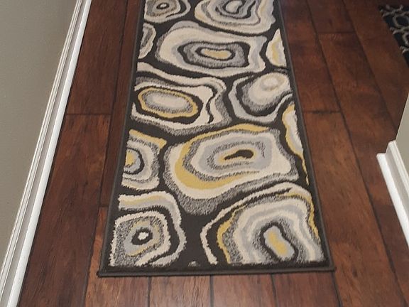 3rd image of 64 Lakeshore Cir Unit 117