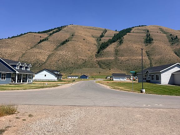4th image of 109 Grays Dr