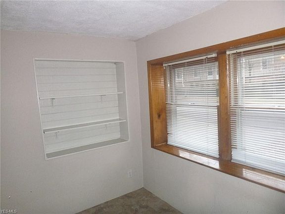 2nd image of 67 Morningside Dr #1