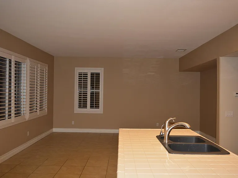 616 Tukmal Dr — Photo 2