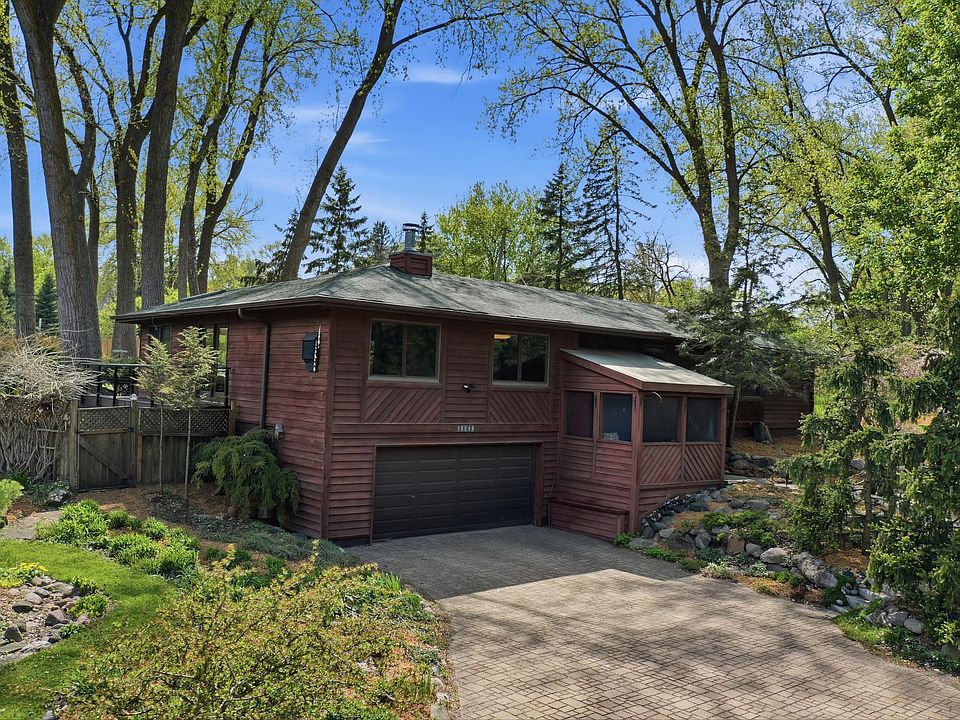 1st image of 15213 Boulder Creek Dr