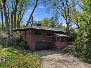 15213 Boulder Creek Dr, Minnetonka, MN 55345