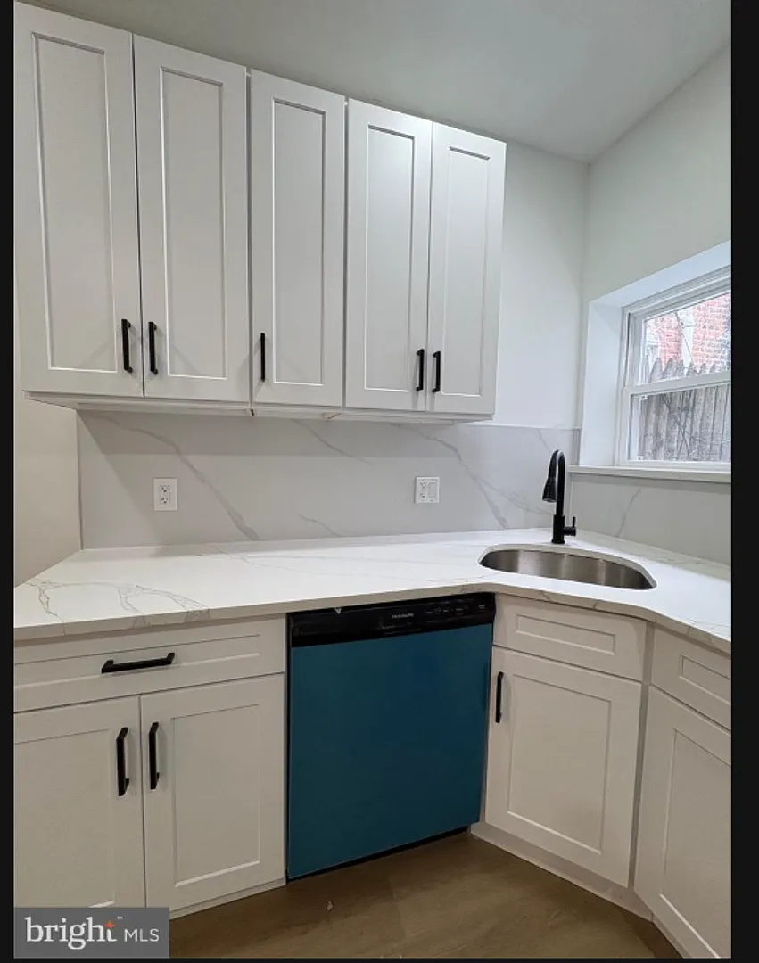 1919 E Huntingdon St. — Photo 1