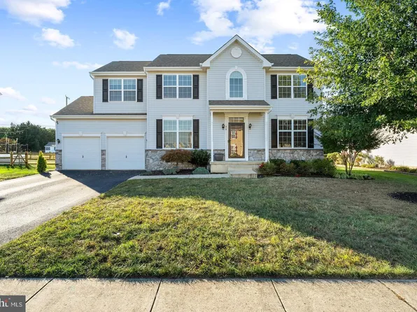 56 Shady Creek Ln, Clayton, DE 19938
