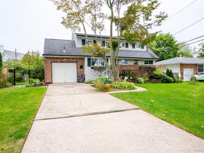 4 Andam Way, Saint James, NY, 11780