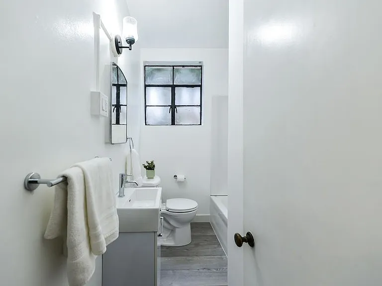 814 Pauline Blvd #2 — Photo 8