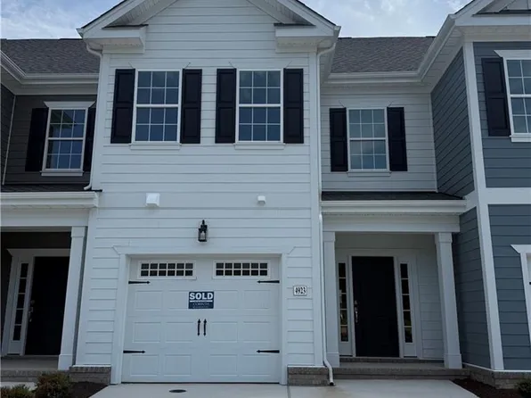 4923 Apricot Way, Chesapeake, VA 23321