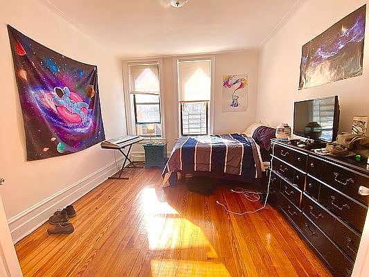 1st image of 3517 Broadway #2