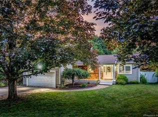 42 Eaton Rd, Tolland, CT 06084