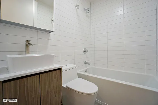 Rented by Citi Habitats | media 17