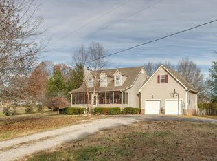 4880 Pyles Rd, Chapel Hill, TN 37034