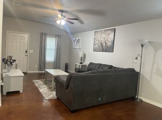 318 Lowes Blvd #B, Killeen, TX 76542