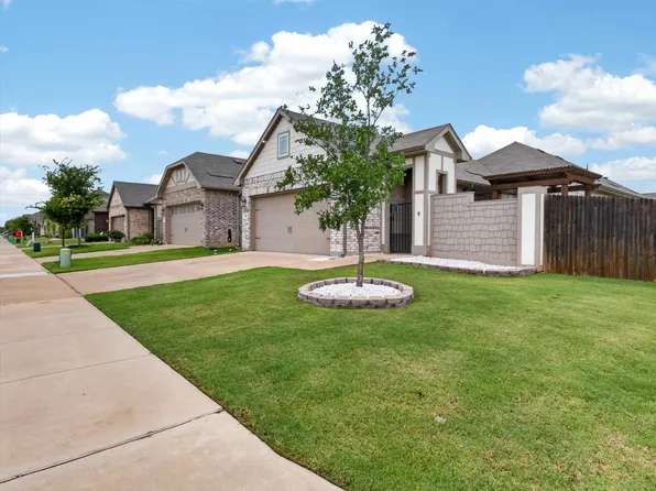 599 Concho St, Aubrey, TX 76227