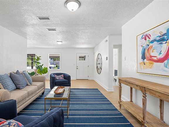 5th image of 3816 W PAXTON AVENUE