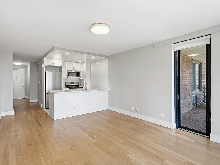 784 Columbus Ave #14C — Photo 5
